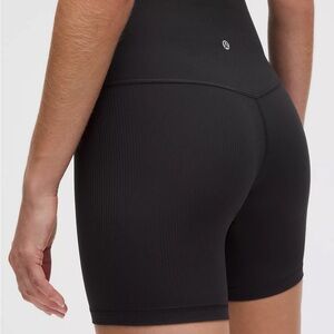 Lululemon Align Ribbed HR Shorts 6”